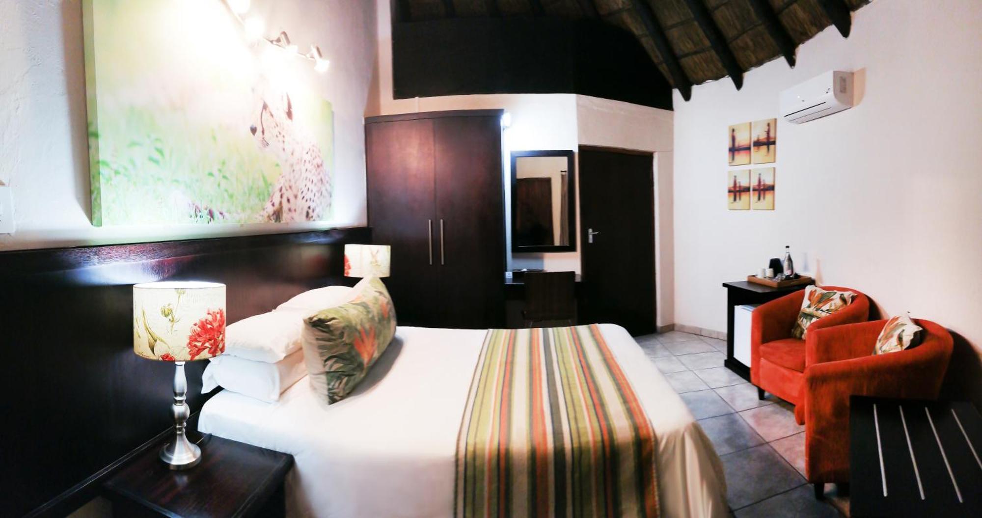Emdoneni Lodge With Zululand Cat Conservation Project Hluhluwe Dış mekan fotoğraf