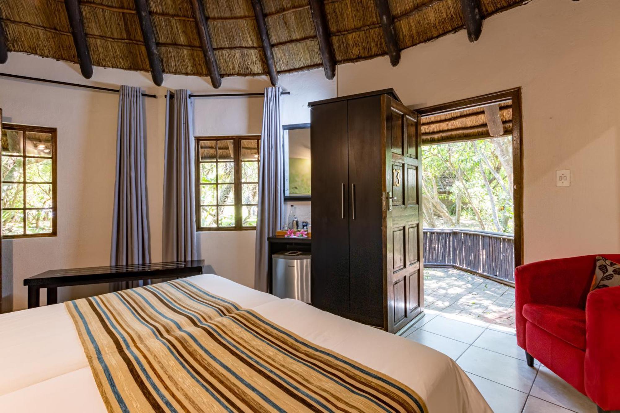 Emdoneni Lodge With Zululand Cat Conservation Project Hluhluwe Dış mekan fotoğraf
