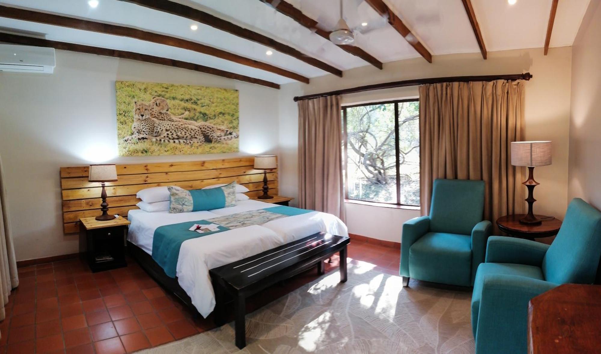 Emdoneni Lodge With Zululand Cat Conservation Project Hluhluwe Dış mekan fotoğraf